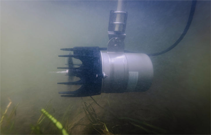 Charger l'image dans la galerie, Aquaticlear - Kasco Marine circulator